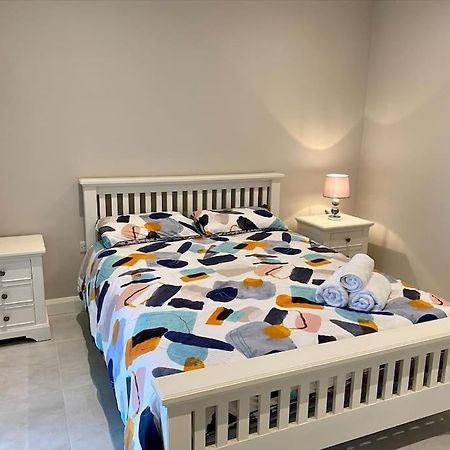 Erne Getaway No.8 Brand New 1 Bed Apartment エニスキリン エクステリア 写真